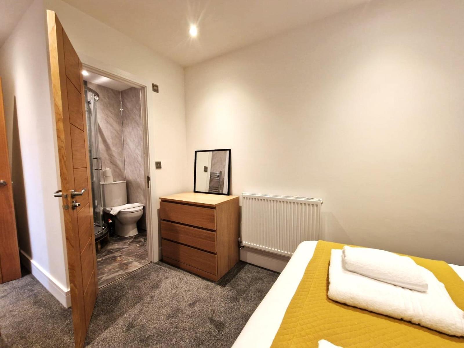 Alberton Apartments Бристоль Экстерьер фото